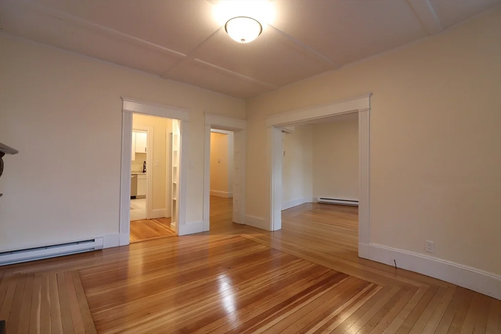 3 bed, 1 bath apartment for rent at 10 Park St Unit 1, Coolidge Corner — photo 8 of 22