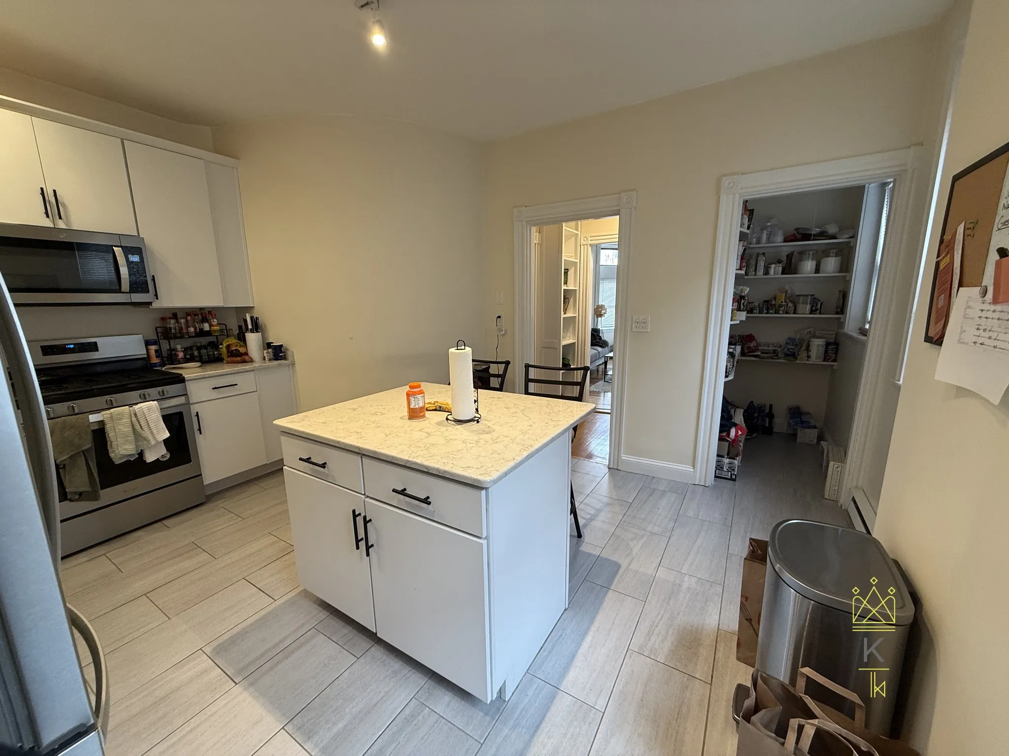 3 bed, 1 bath apartment for rent at 10 Park St Unit 1, Griggs Park — photo 14 of 22