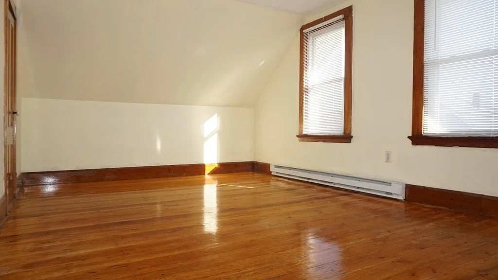 6 bed, 2.5 bath apartment for rent at 10 Parkman St Unit 1, Dorchester — photo 15 of 19