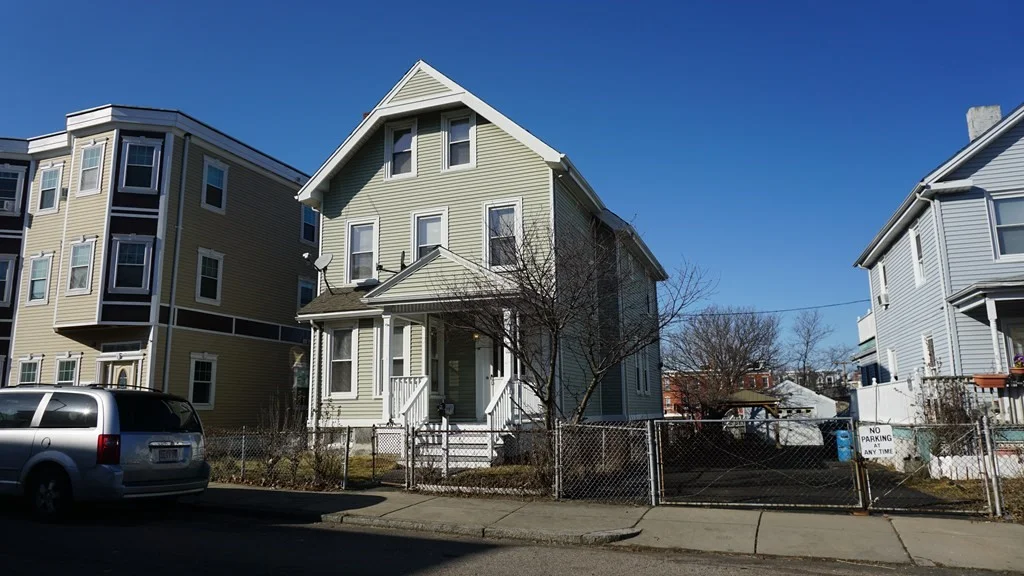 6 bed, 2.5 bath apartment for rent at 10 Parkman St Unit 1, Dorchester