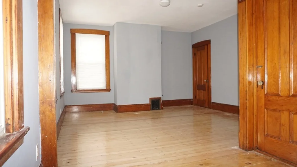 6 bed, 2.5 bath apartment for rent at 10 Parkman St Unit 1, Dorchester — photo 12 of 19
