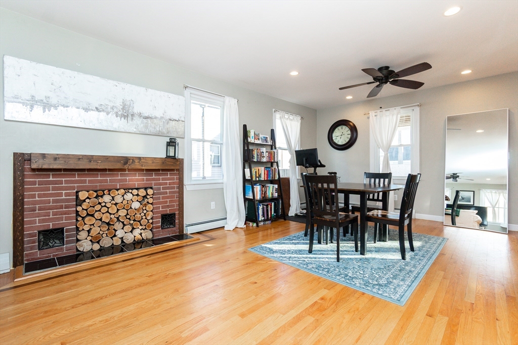 3 bed, 2 bath apartment for rent at 10 Pearl St, Salem — photo 6 of 30