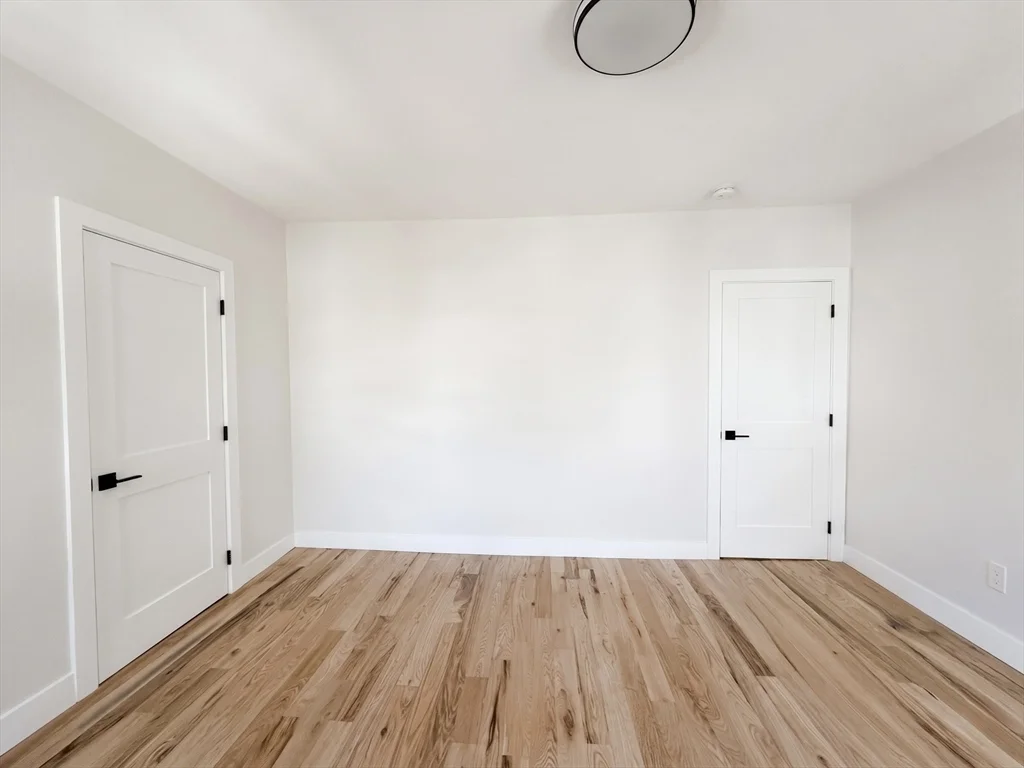 4 bed, 2 bath apartment for rent at 10 Pearl Unit 2, West Everett — photo 21 of 31