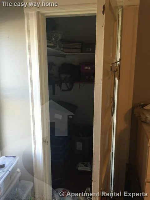 2 bed, 1 bath apartment for rent at 10 Pearson Ave Unit 3, Ball Square — photo 8 of 12