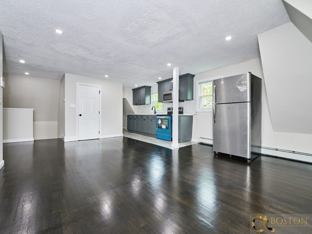 4 bed, 2 bath apartment for rent at 10 Percival St Unit 2, Dorchester — photo 16 of 21