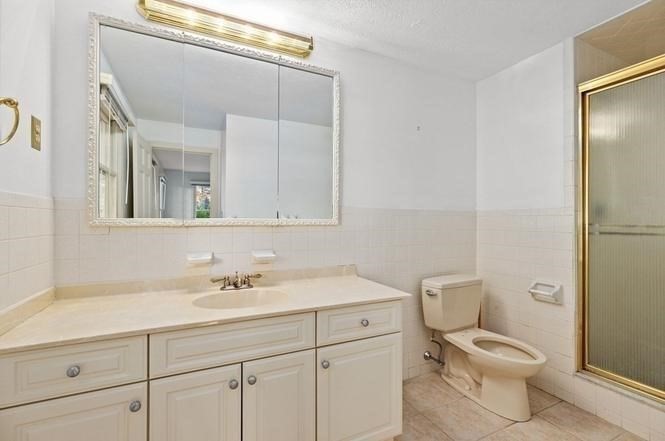 3 bed, 2 bath apartment for rent at 10 Pinegrove Unit 0, Hingham — photo 17 of 24
