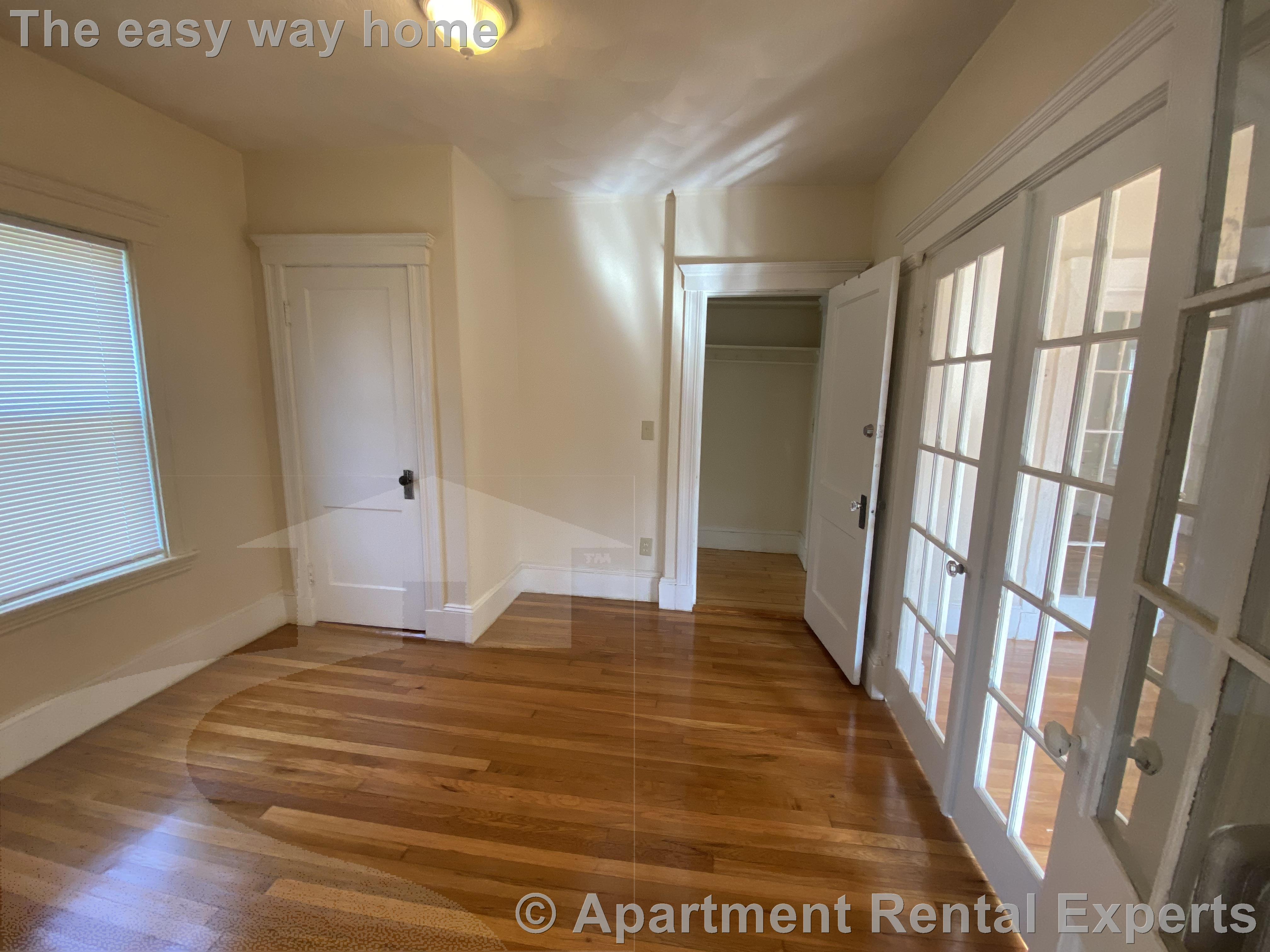 4 bed, 1 bath apartment for rent at 10 Pinkham Rd Unit 2, Tufts — photo 11 of 14