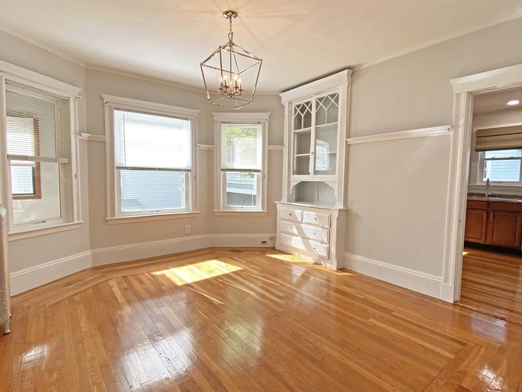 2 bed, 1 bath apartment for rent at 10 Playstead Rd Unit 1, Newton Corner — photo 2 of 12