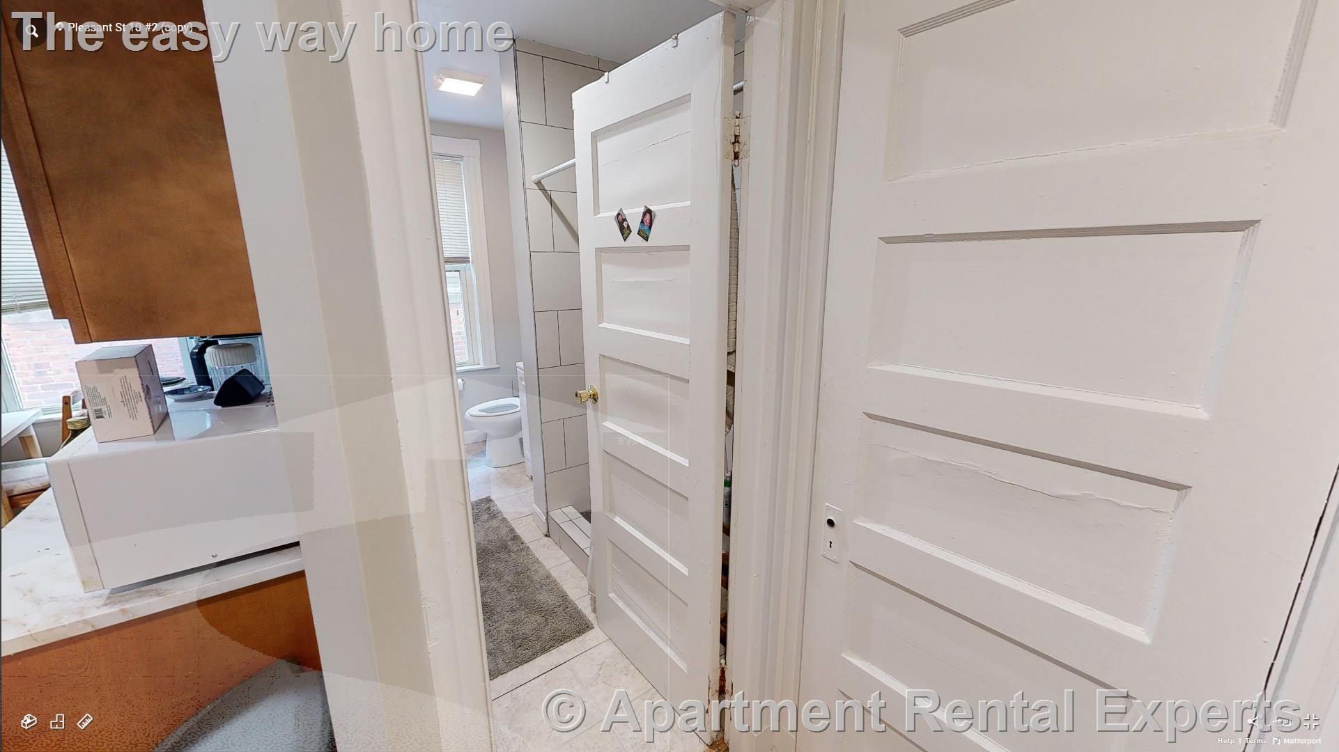 4 bed, 1 bath apartment for rent at 10 Pleasant St Unit 2, Central Square — photo 10 of 11