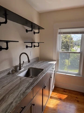 1 bed, 1 bath apartment for rent at 10 Pond St Unit 2, Ayer — photo 4 of 8