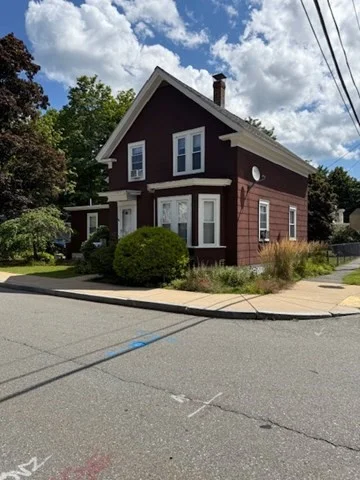 1 bed, 1 bath apartment for rent at 10 Pond St Unit 2, Ayer