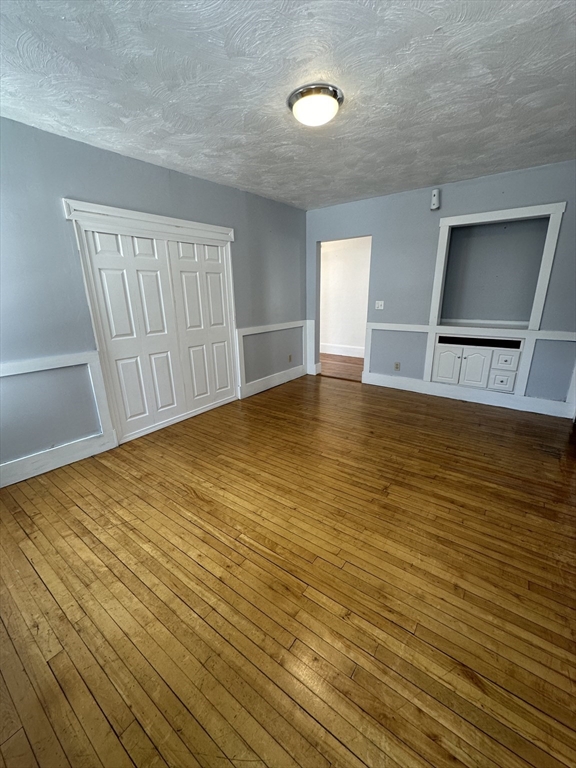 3 bed, 1 bath apartment for rent at 10 Porter St Unit 2, Haverhill — photo 2 of 17