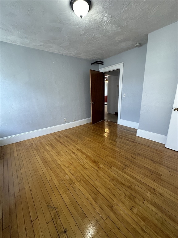 3 bed, 1 bath apartment for rent at 10 Porter St Unit 2, Haverhill — photo 7 of 17