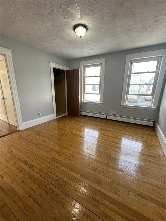 3 bed, 1 bath apartment for rent at 10 Porter St Unit 2, Haverhill — photo 6 of 17