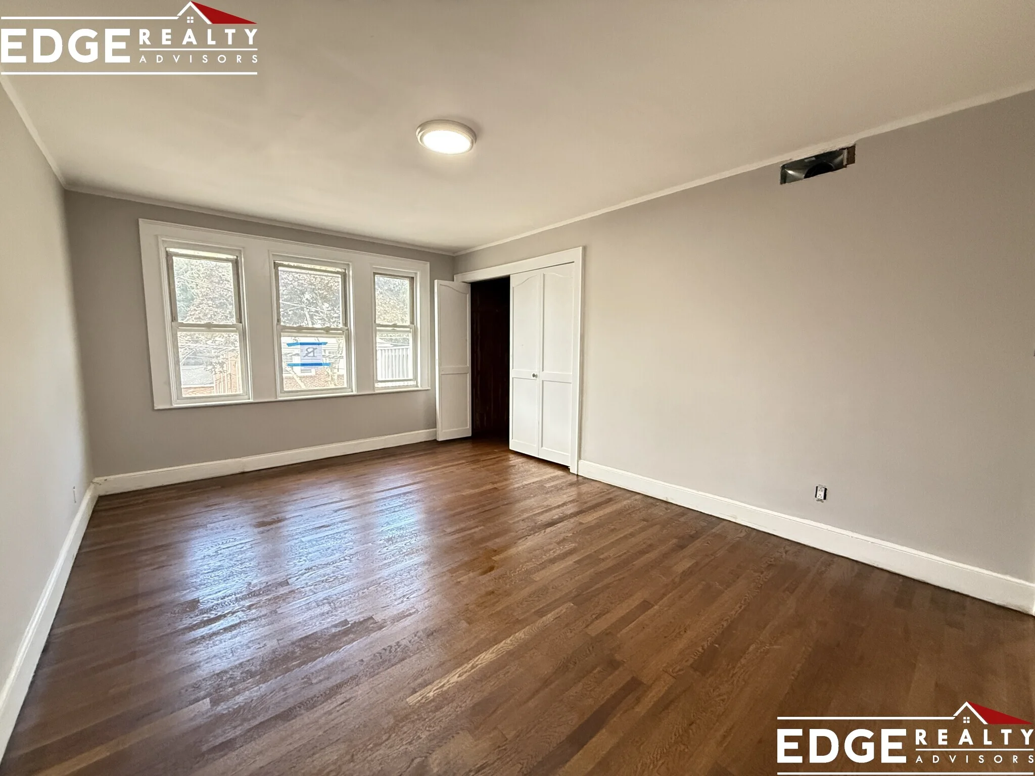 6 bed, 3 bath apartment for rent at 10 Portina Rd Unit 1, Brighton — photo 5 of 7