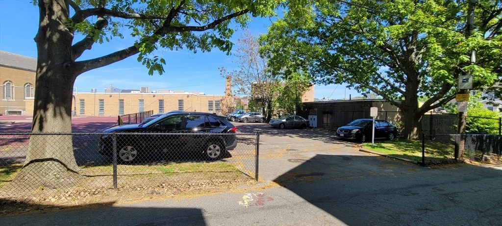 2 bed, 1 bath apartment for rent at 10 Pratt St Unit 1, Salem — photo 26 of 26
