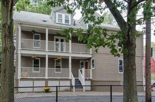 2 bed, 1 bath apartment for rent at 10 Pratt St Unit 1, Salem — photo 24 of 26