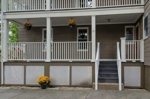 2 bed, 1 bath apartment for rent at 10 Pratt St Unit 1, Salem — photo 2 of 26