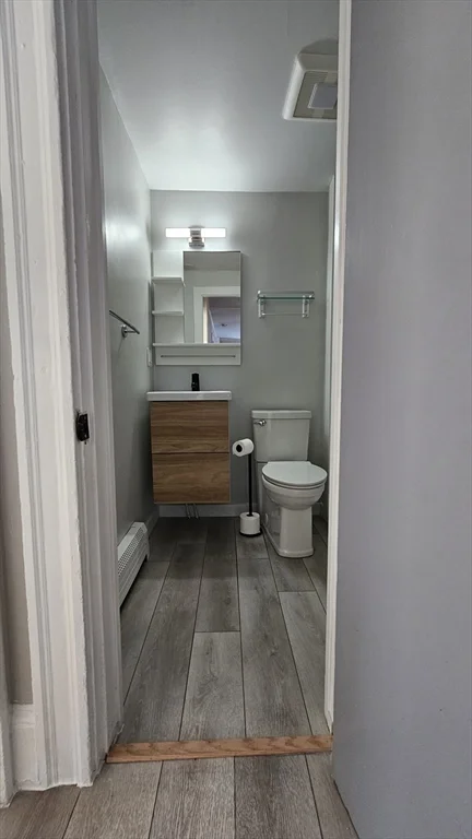 2 bed, 1 bath apartment for rent at 10 Pratt St Unit 1, Salem — photo 12 of 26