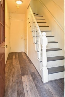 2 bed, 1 bath apartment for rent at 10 Pratt Unit 2, Salem — photo 3 of 13