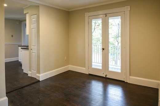 2 bed, 1 bath apartment for rent at 10 Pratt Unit 2, Salem — photo 8 of 13