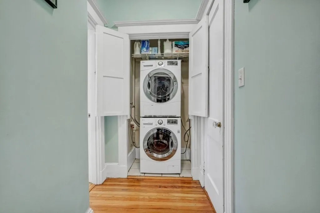 2 split bed, 1 bath apartment for rent at 10 Radcliffe Rd Unit 1, Brighton — photo 14 of 20