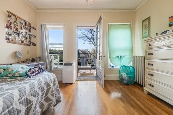 3 bed, 1 bath apartment for rent at 10 Radcliffe Unit 5, Allston — photo 6 of 19