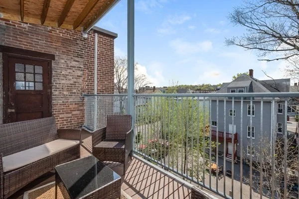 3 bed, 1 bath apartment for rent at 10 Radcliffe Unit 5, Allston — photo 19 of 19