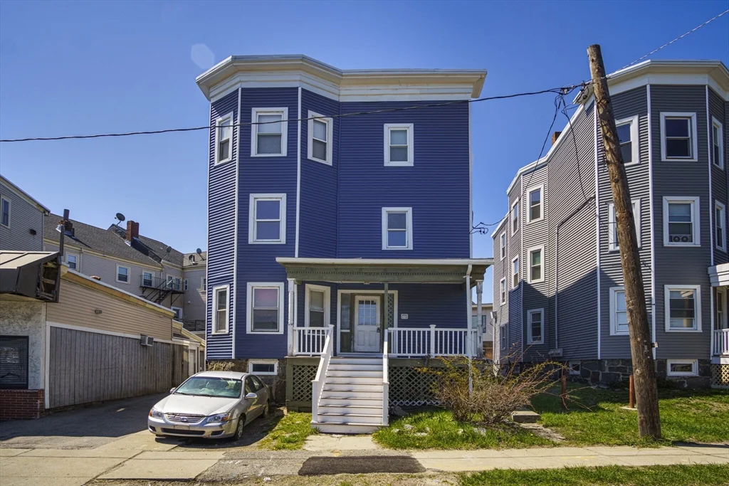 3 bed, 1 bath apartment for rent at 10 Redfield St Unit 2, Dorchester — photo 1 of 10
