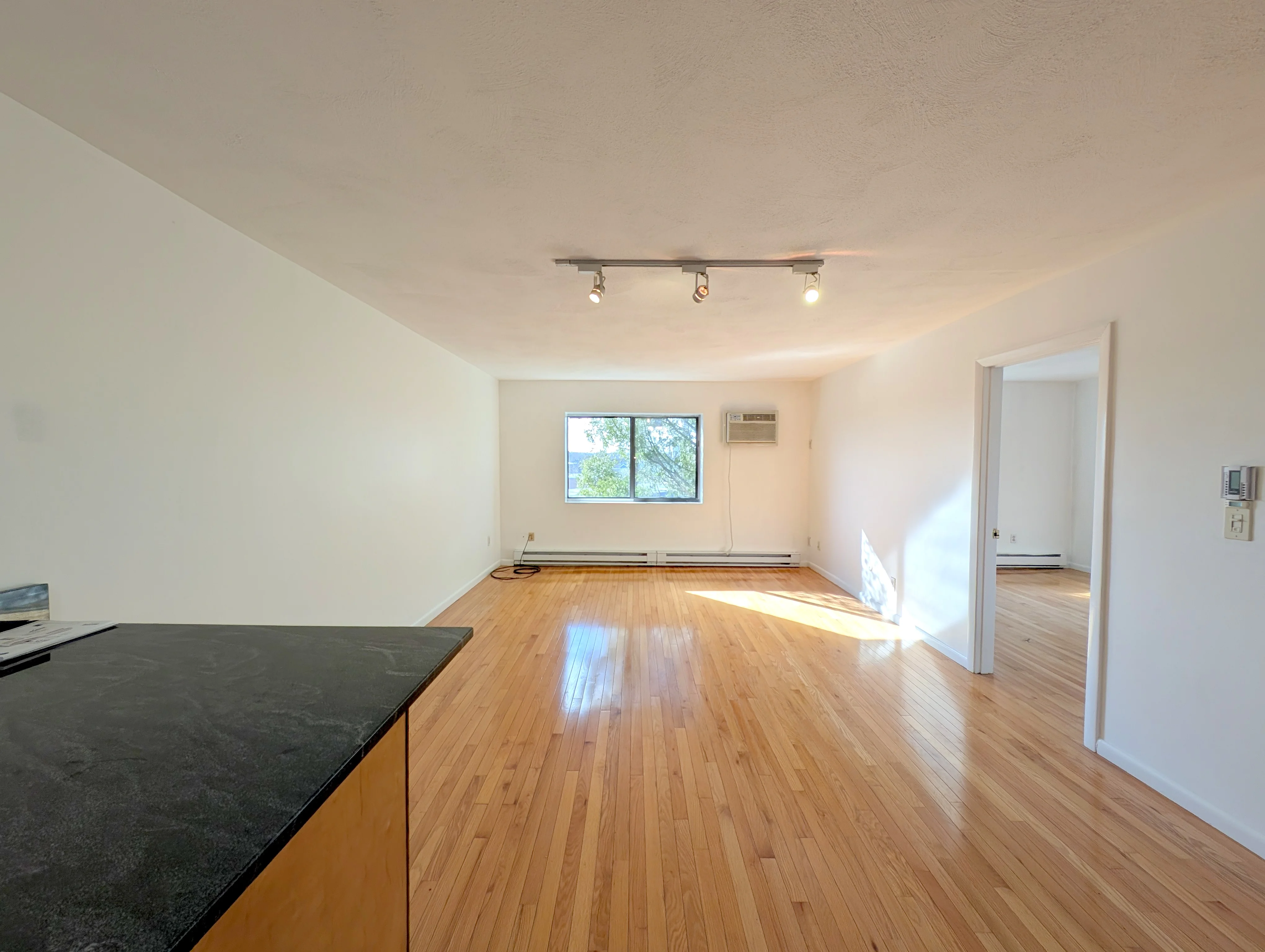 1 bed, 1 bath apartment for rent at 10 Roberts St Unit 35, Magoun Square — photo 3 of 15