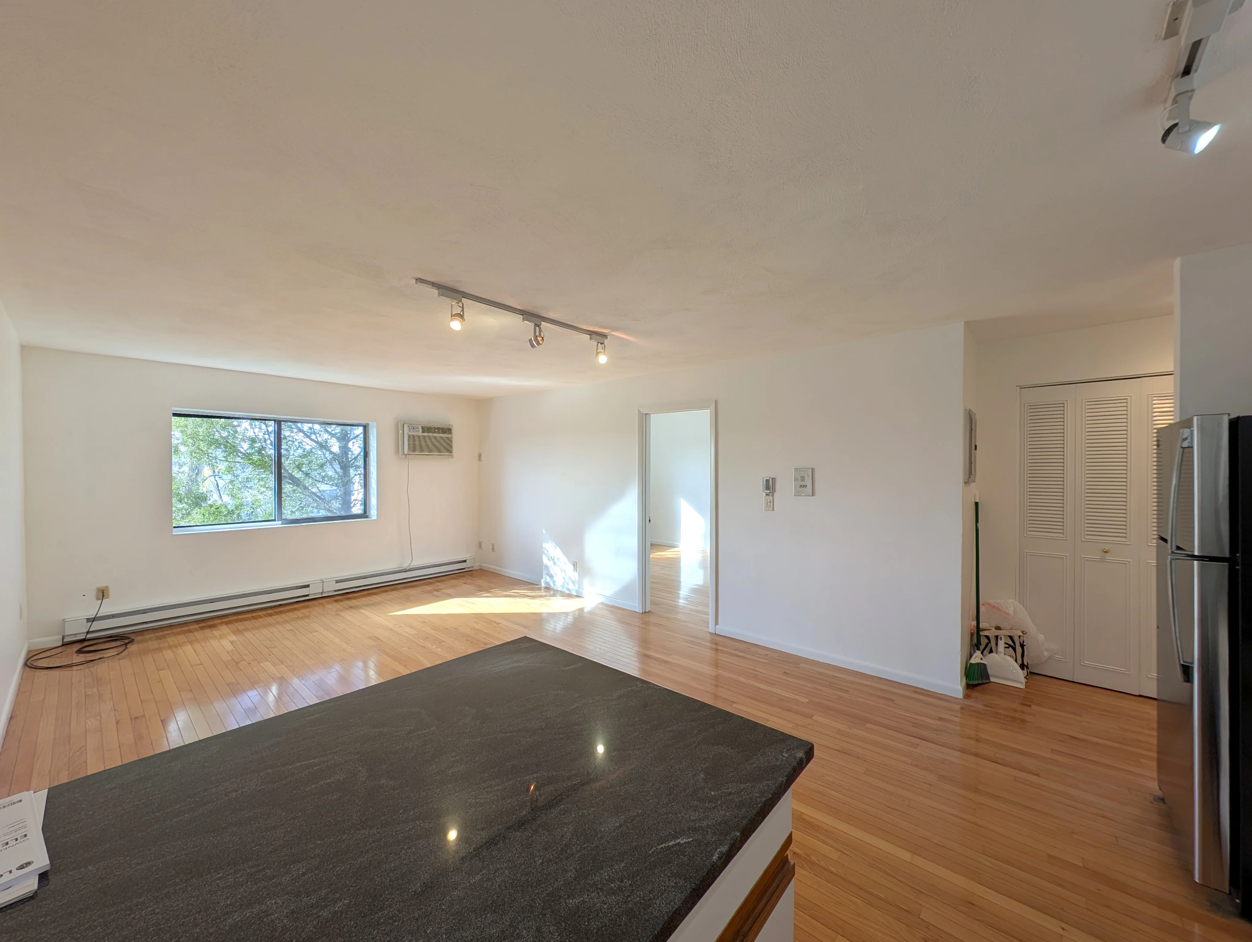 1 bed, 1 bath apartment for rent at 10 Roberts St Unit 35, Magoun Square — photo 2 of 15