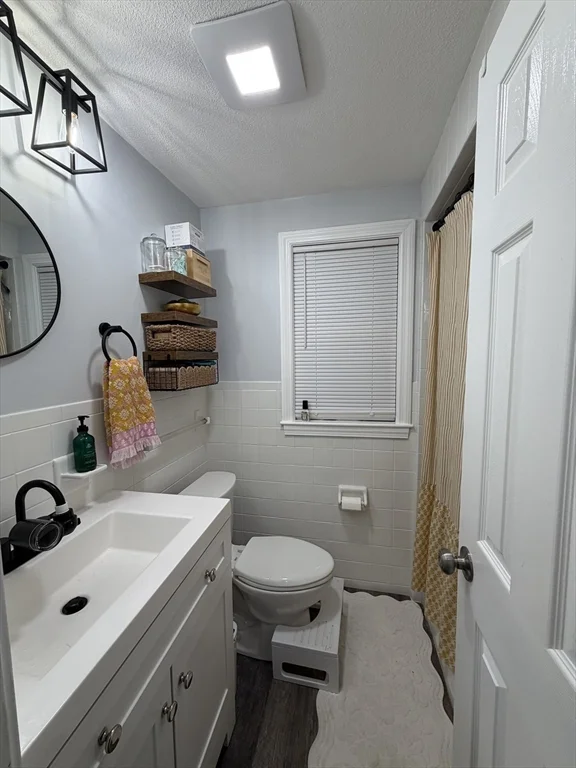1 bed, 1 bath apartment for rent at 10 Rockwell Ter Unit 1, Malden — photo 19 of 22