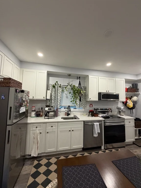 1 bed, 1 bath apartment for rent at 10 Rockwell Ter Unit 1, Malden — photo 12 of 22