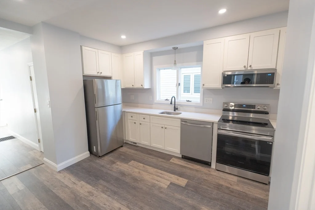 1 bed, 1 bath apartment for rent at 10 Rockwell Ter Unit 1, Malden — photo 2 of 22