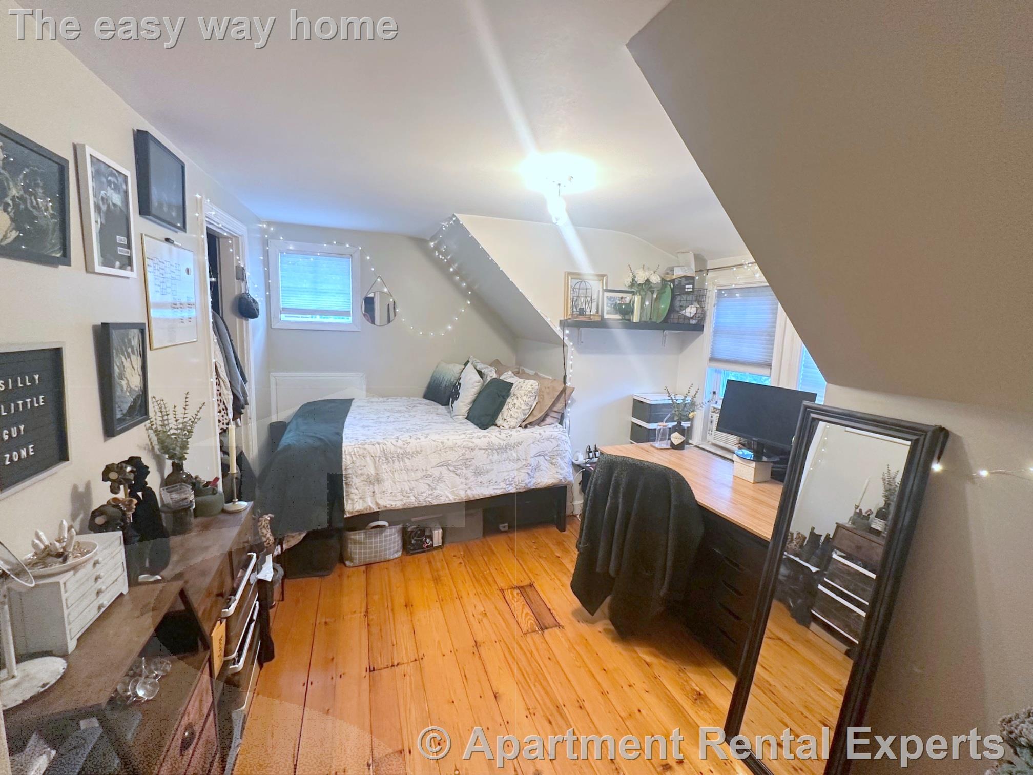 4 bed, 2 bath apartment for rent at 10 Rogers Ave, Davis Square — photo 15 of 21