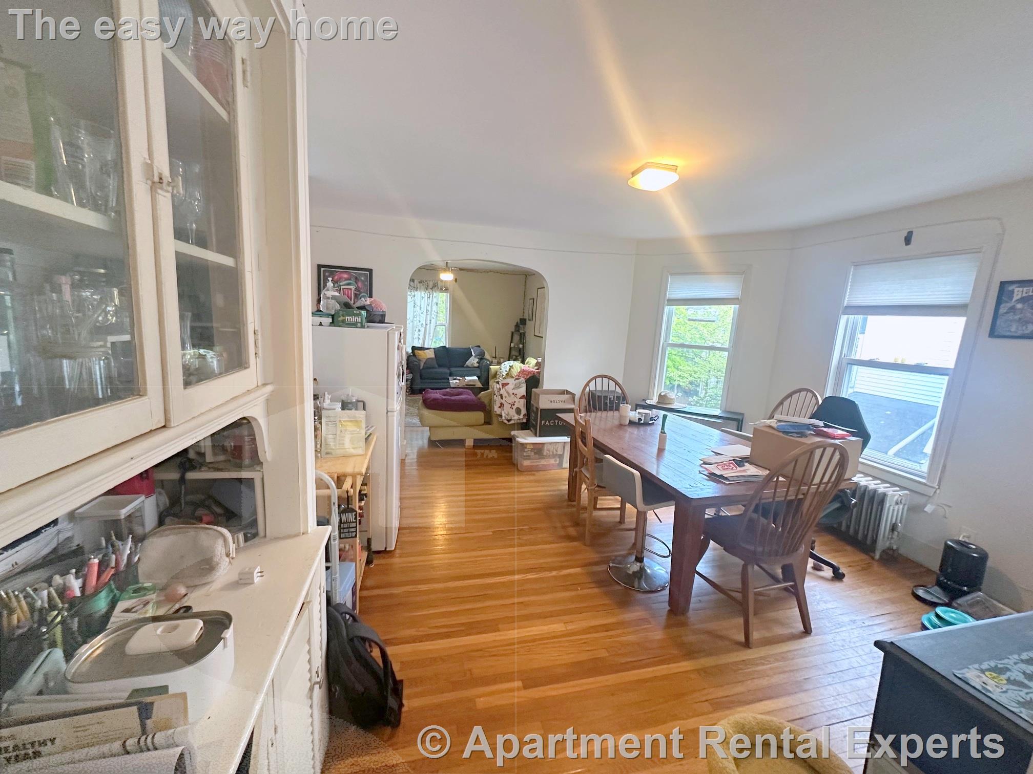 4 bed, 2 bath apartment for rent at 10 Rogers Ave, Davis Square — photo 7 of 21