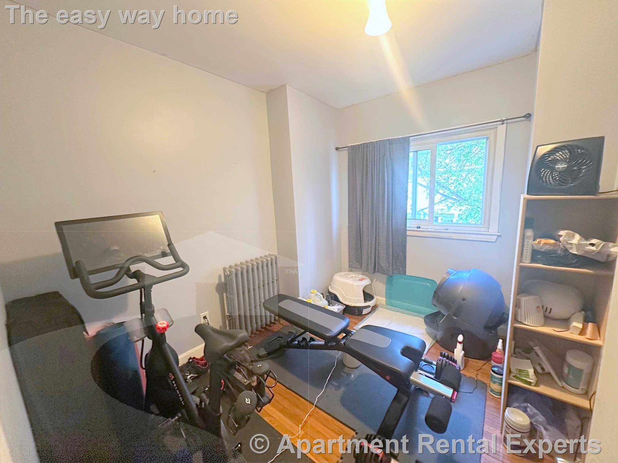 4 bed, 2 bath apartment for rent at 10 Rogers Ave, Davis Square — photo 13 of 21