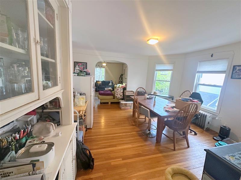 4 bed, 2 bath apartment for rent at 10 Rogers Ave Unit 3, Powder House Square — photo 7 of 21