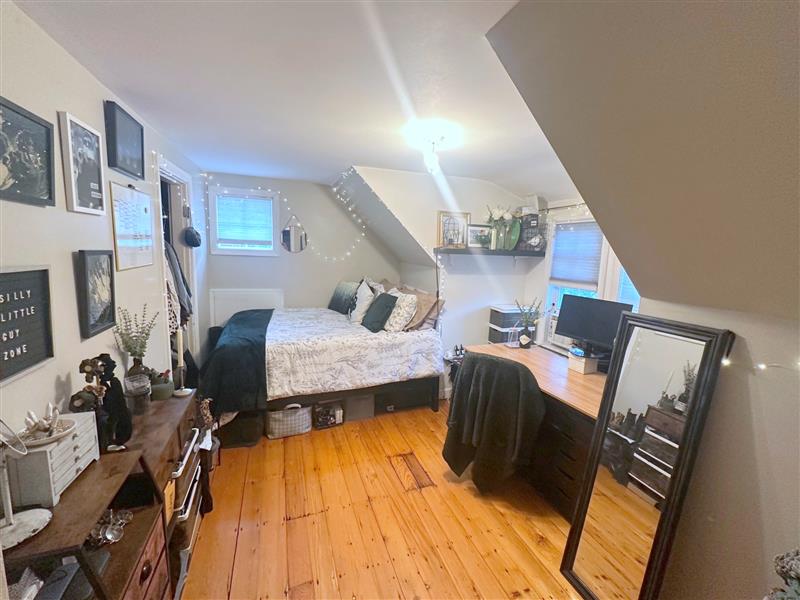 4 bed, 2 bath apartment for rent at 10 Rogers Ave Unit 3, Powder House Square — photo 15 of 21