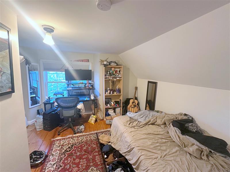 4 bed, 2 bath apartment for rent at 10 Rogers Ave Unit 3, Powder House Square — photo 17 of 21