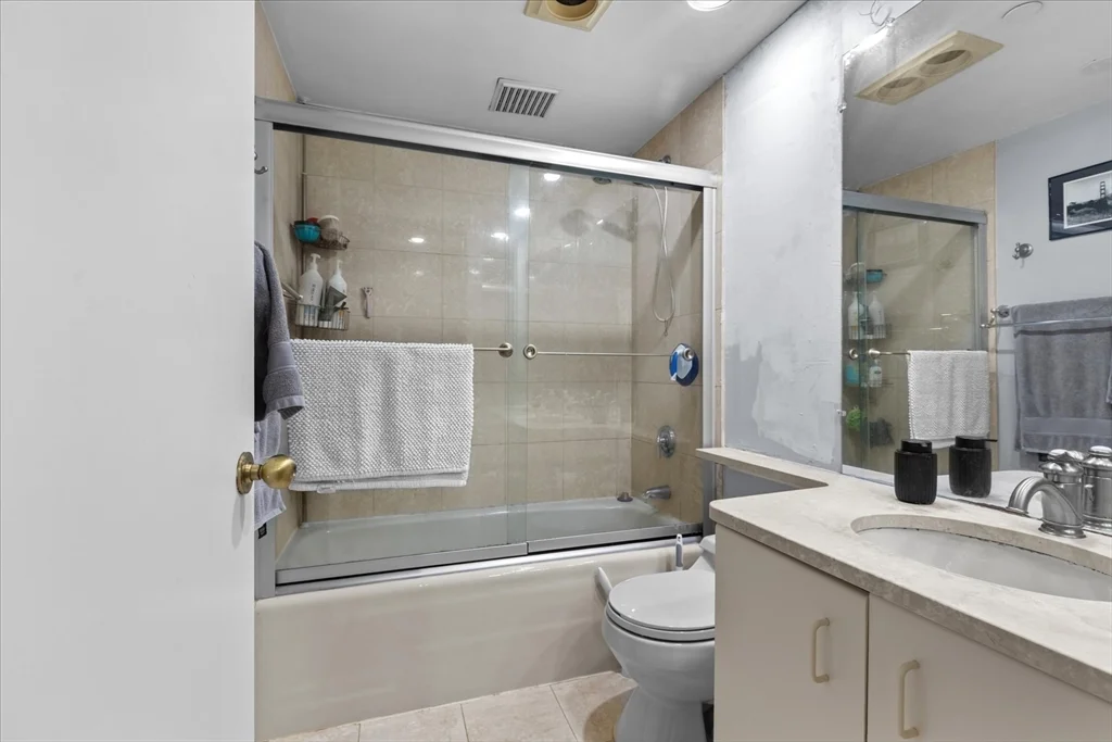1 bed, 1 bath apartment for rent at 10 Rogers St Unit 214, East Cambridge — photo 13 of 16