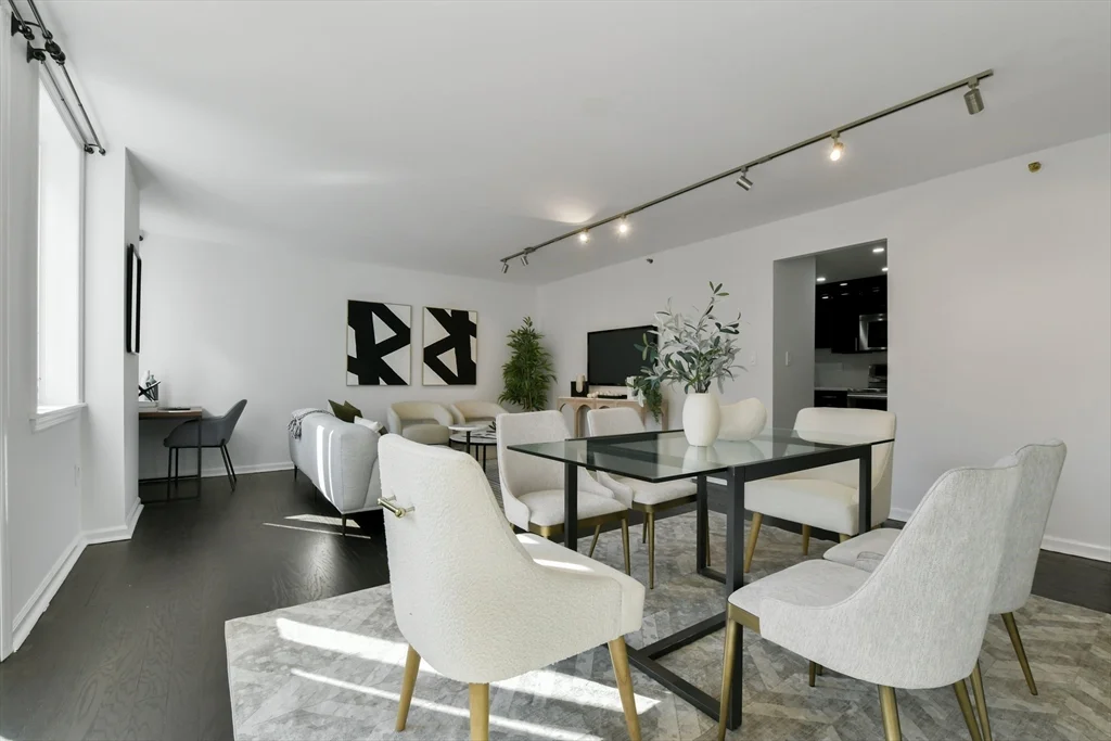2 bed, 2 bath apartment for rent at 10 Rogers St Unit 308, Kendall Square — photo 5 of 16