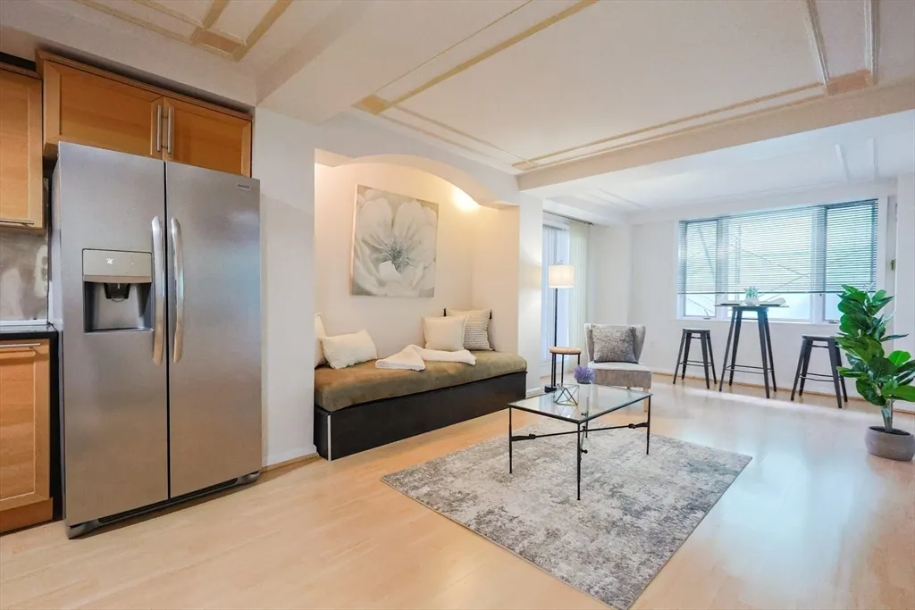 1 bed, 1 bath apartment for rent at 10 Rogers St Unit 703, East Cambridge — photo 2 of 21