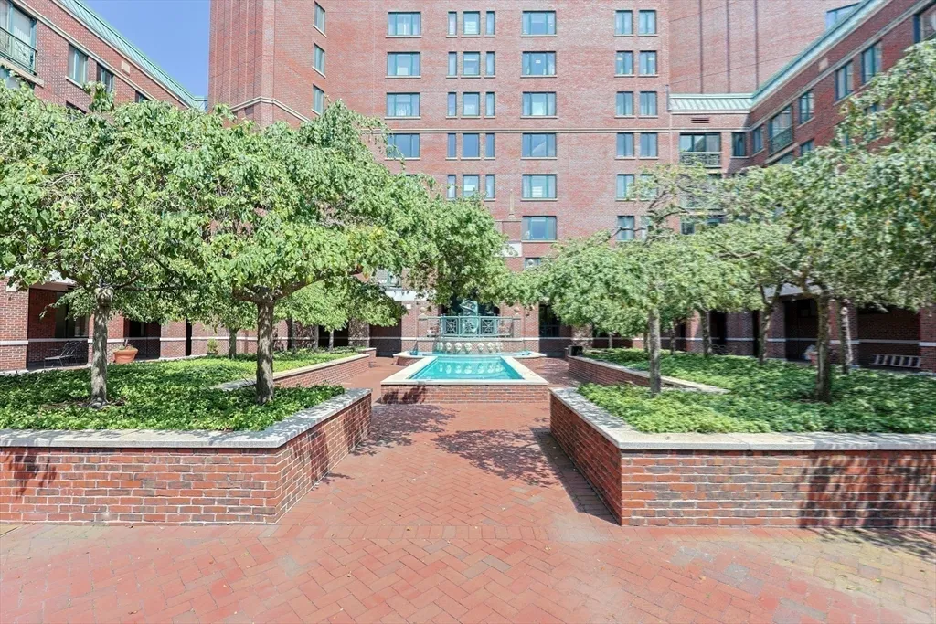 1 bed, 1 bath apartment for rent at 10 Rogers St Unit 703, East Cambridge — photo 17 of 21