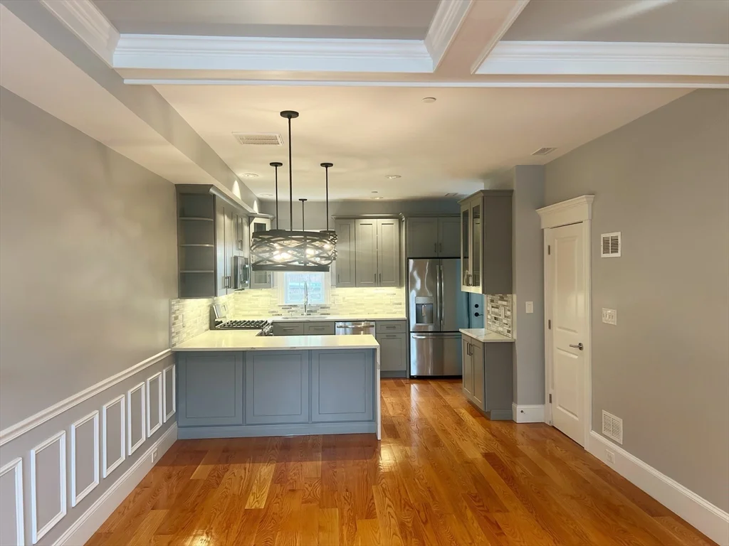 3 bed, 2 bath apartment for rent at 10 S Mason St Unit 6, Glenwood — photo 3 of 16