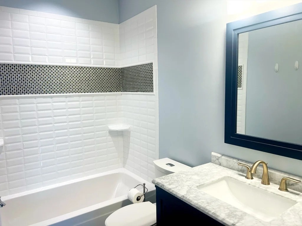 3 bed, 2 bath apartment for rent at 10 S Mason St Unit 6, Glenwood — photo 13 of 16
