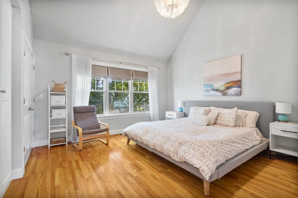 3 bed, 1 bath apartment for rent at 10 S Sydney Unit 10, Dorchester — photo 16 of 27