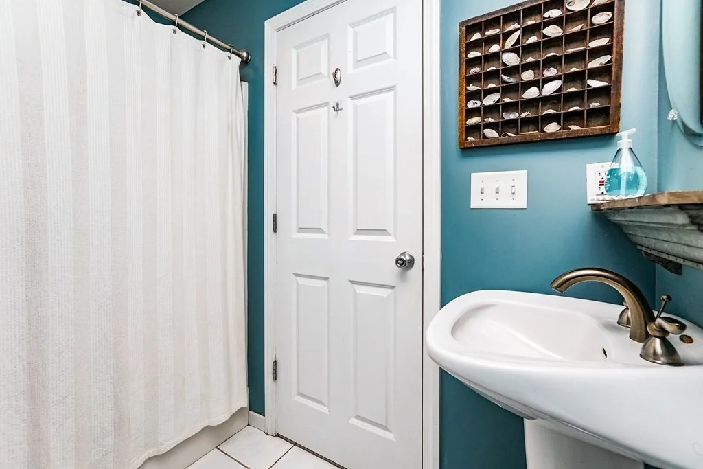 2 bed, 2 bath apartment for rent at 10 Saco St Unit 1, Dorchester — photo 3 of 21
