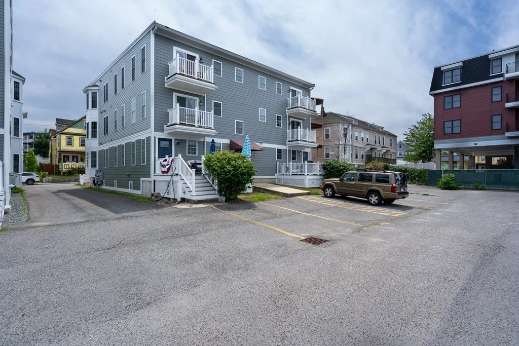 2 bed, 2 bath apartment for rent at 10 Saco St Unit 4, Dorchester — photo 12 of 14