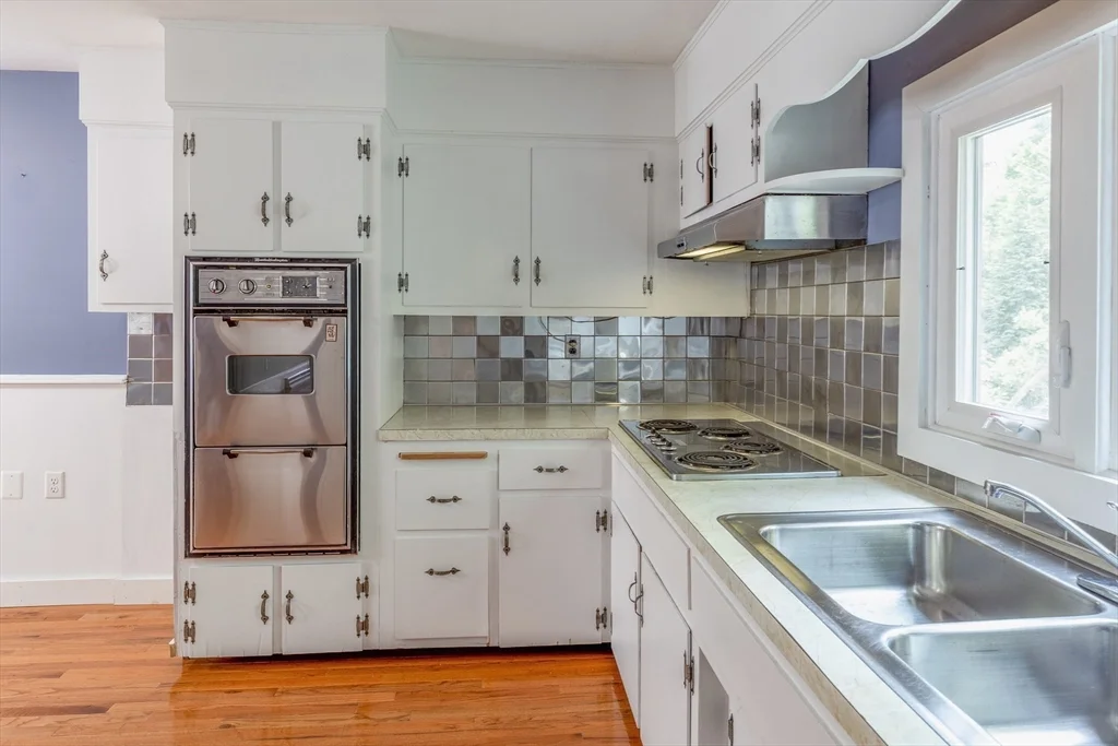 1 bed, 1 bath apartment for rent at 10 Samoset St Unit 1, Braintree Highlands — photo 9 of 17
